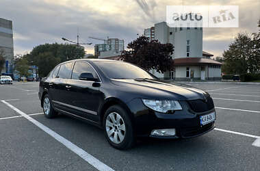 Лифтбек Skoda Superb 2012 в Киеве