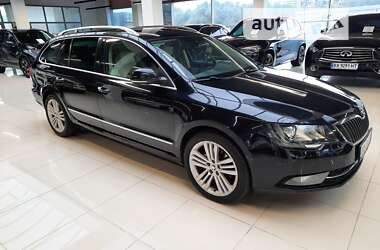 Універсал Skoda Superb 2014 в Хмельницькому