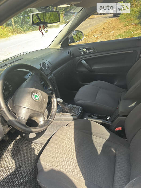 Лифтбек Skoda Superb 2007 в Киеве