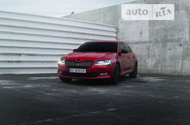 Ліфтбек Skoda Superb 2019 в Львові