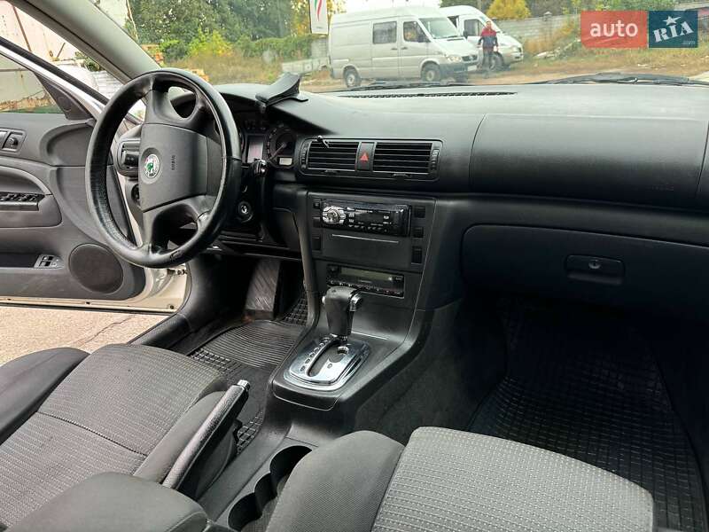 Лифтбек Skoda Superb 2006 в Фастове