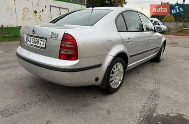 Ліфтбек Skoda Superb 2006 в Фастові