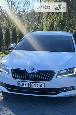 Універсал Skoda Superb 2015 в Зборові