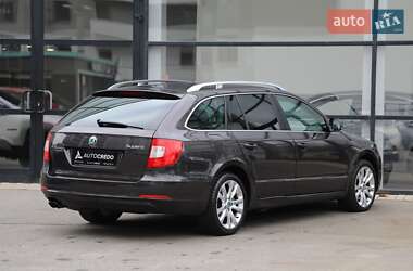 Універсал Skoda Superb 2011 в Харкові