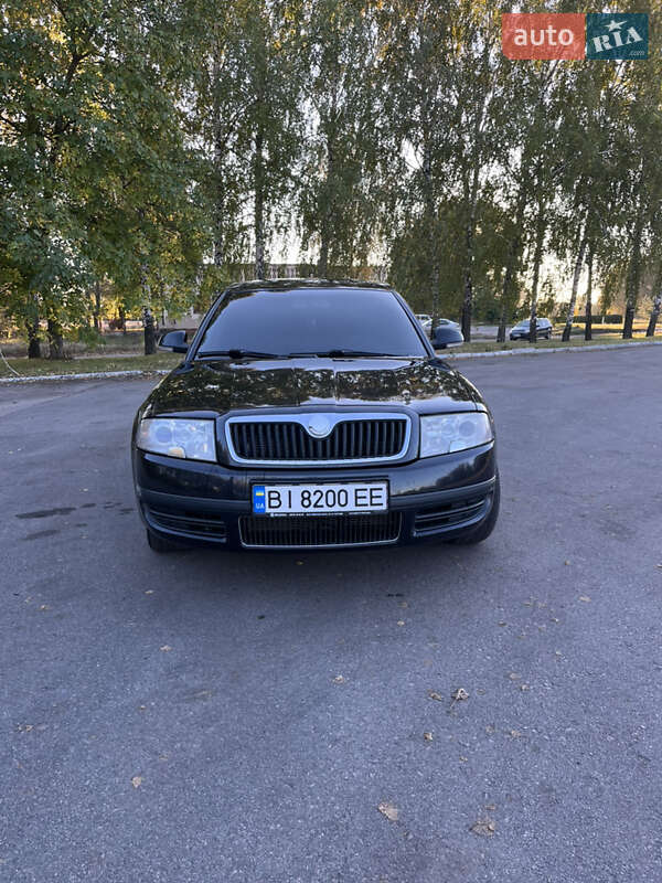 Лифтбек Skoda Superb 2008 в 