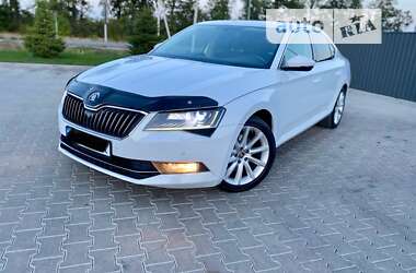 Ліфтбек Skoda Superb 2016 в Києві