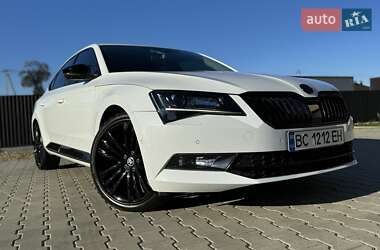 Лифтбек Skoda Superb 2015 в Стрые