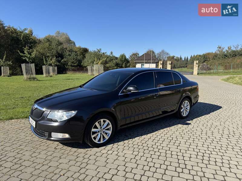 Skoda Superb 2012