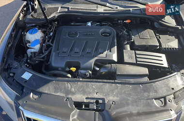 Ліфтбек Skoda Superb 2014 в Ужгороді