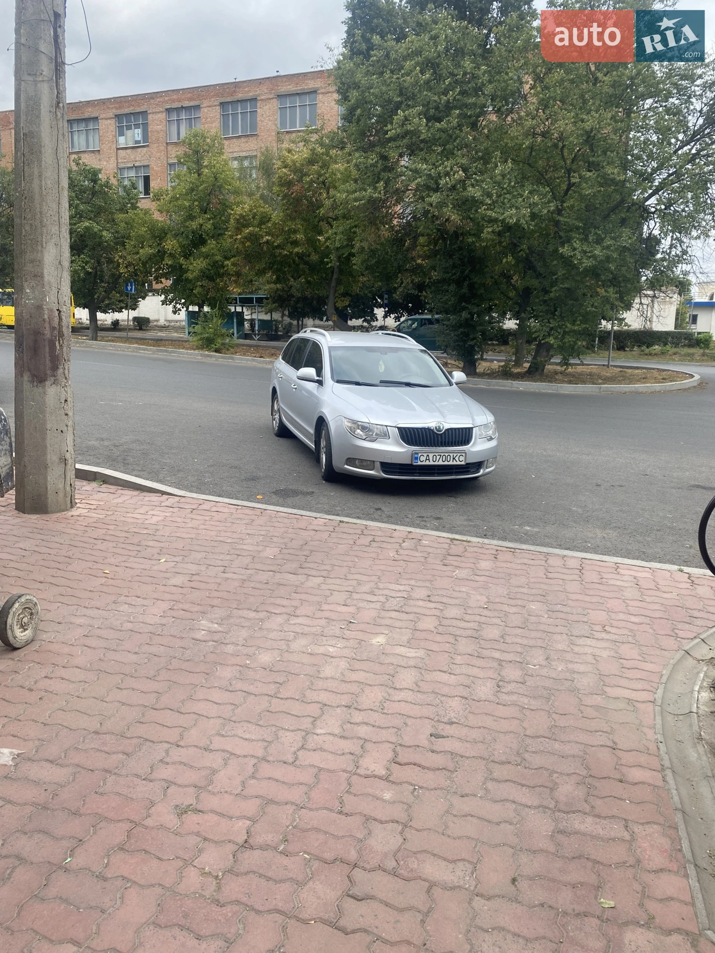 2012 Skoda Superb - мініатюра 2