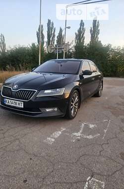 Лифтбек Skoda Superb 2017 в Лугинах