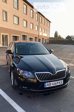 Лифтбек Skoda Superb 2013 в Черкассах