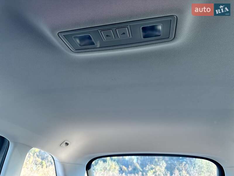 Универсал Skoda Superb 2017 в Ирпене