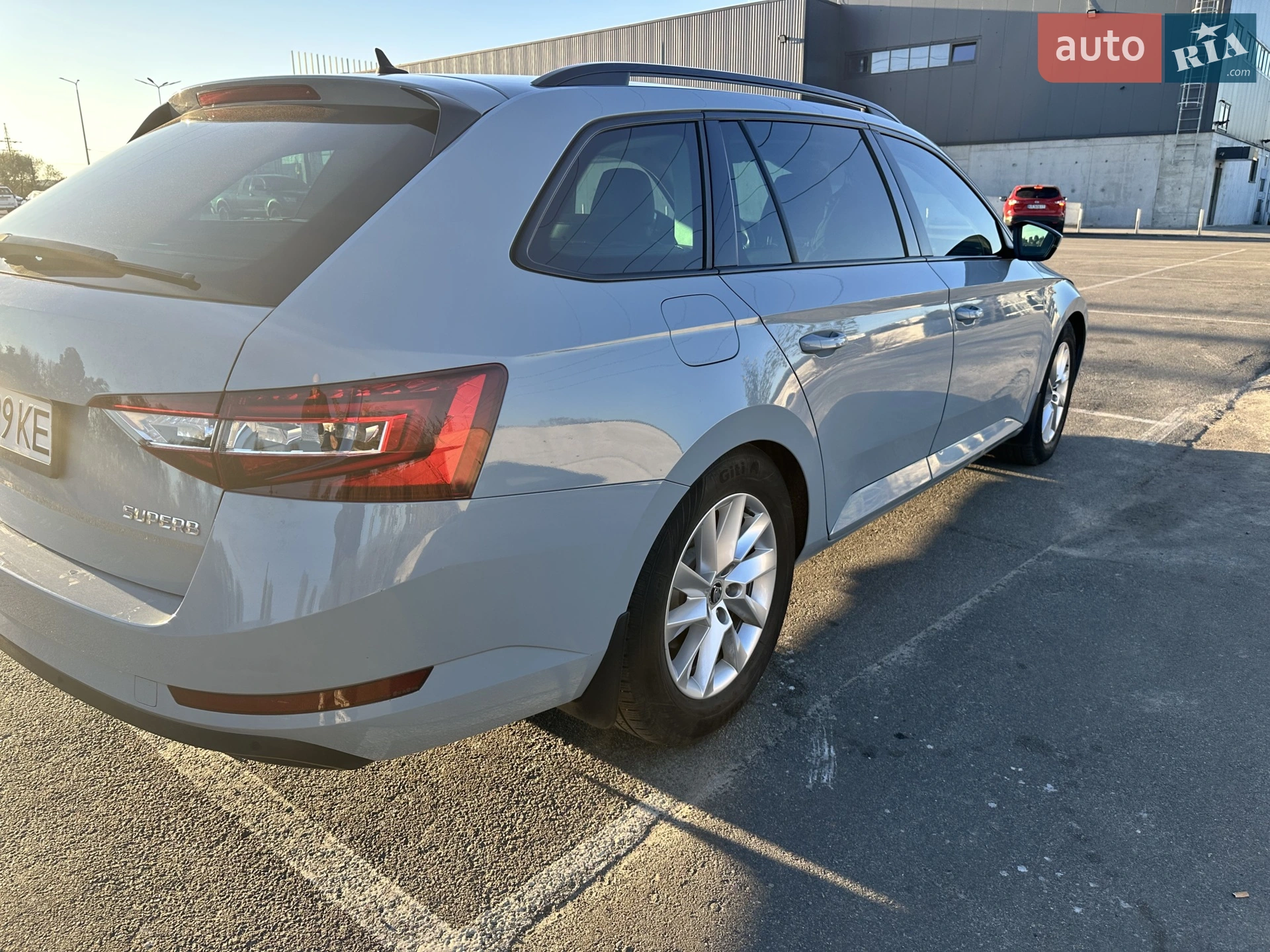 2017 Skoda Superb - мініатюра 5