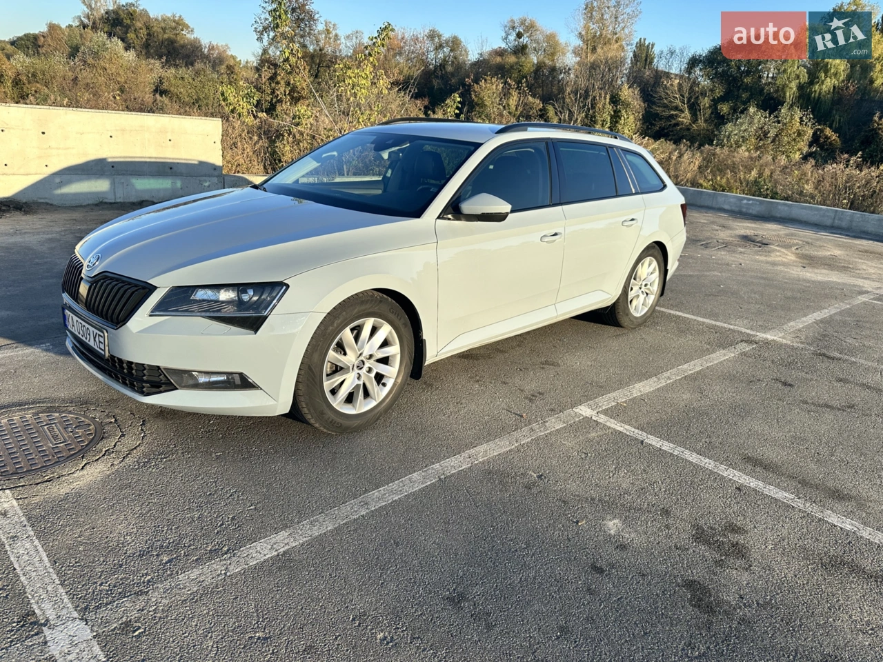 2016 Skoda Superb - мініатюра 29