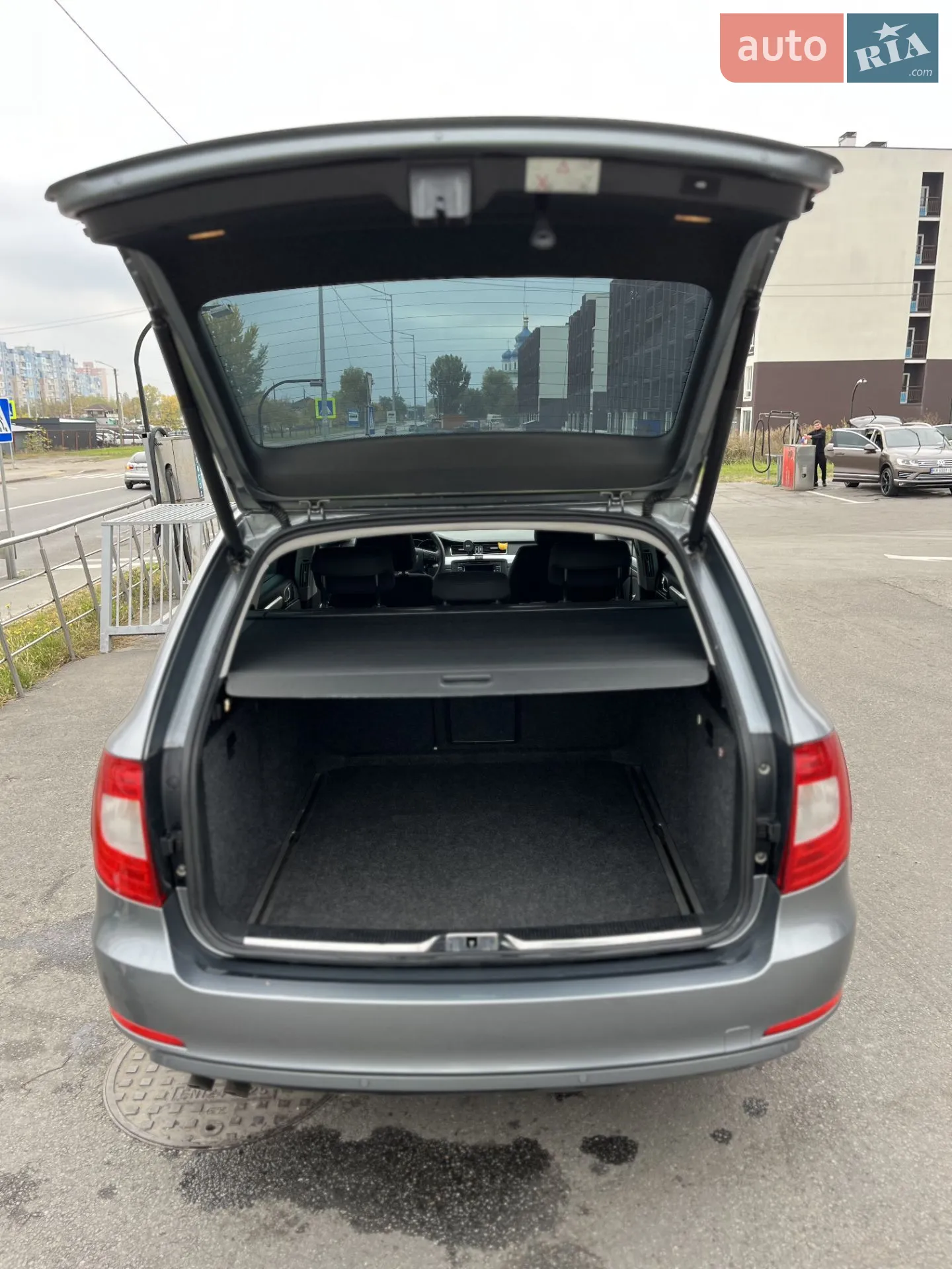 2011 Skoda Superb - мініатюра 31