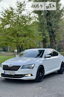 Ліфтбек Skoda Superb 2015 в Києві