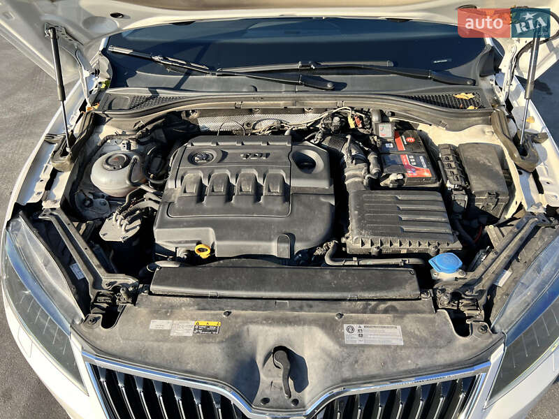 Универсал Skoda Superb 2017 в Киеве фото 17 Универсал Skoda Superb 2017 в Киеве