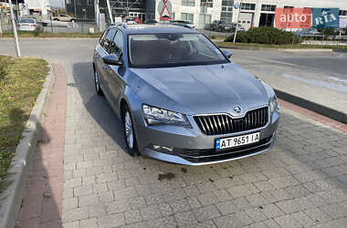 Универсал Skoda Superb 2015 в 