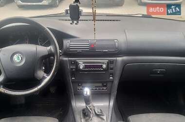 Лифтбек Skoda Superb 2006 в 