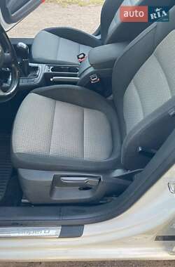 Лифтбек Skoda Superb 2012 в 
