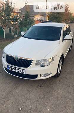 Ліфтбек Skoda Superb 2012 в Козелеці