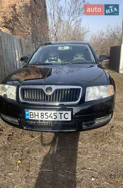 Лифтбек Skoda Superb 2006 в 