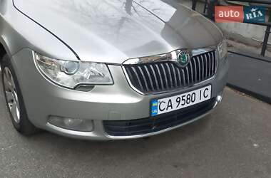 Ліфтбек Skoda Superb 2012 в Черкасах