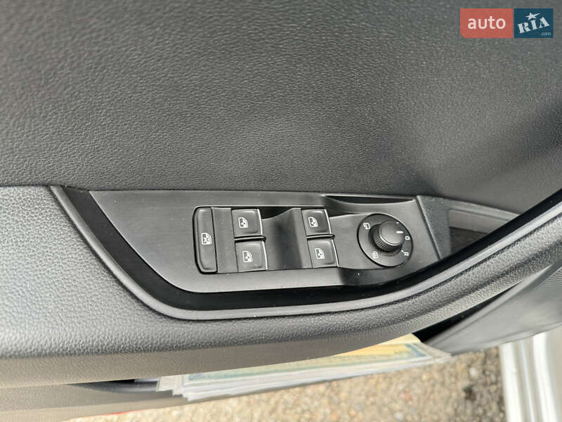 Лифтбек Skoda Superb 2017 в Хусте