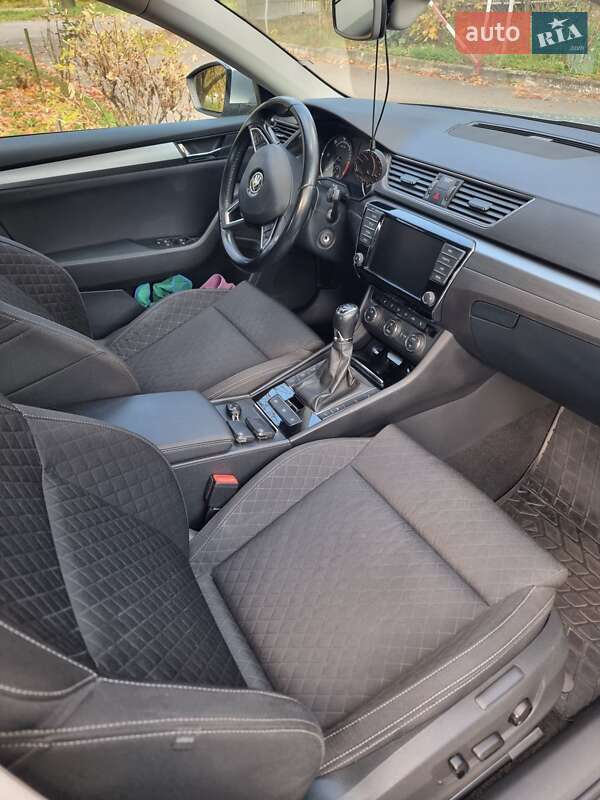 Лифтбек Skoda Superb 2015 в Ужгороде