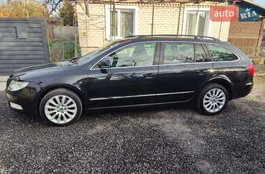 Универсал Skoda Superb 2013 в Ковеле