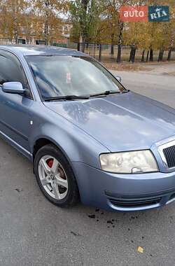 Лифтбек Skoda Superb 2006 в 