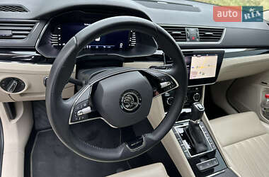 Лифтбек Skoda Superb 2022 в Хусте