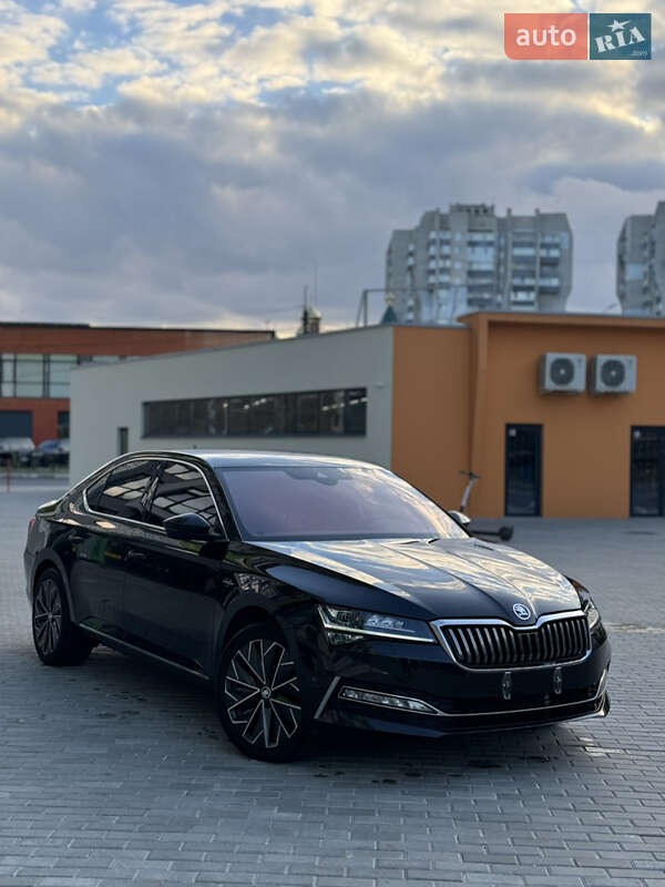 Skoda Superb 2019