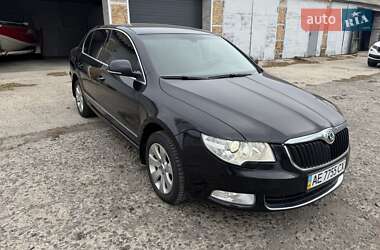 Ліфтбек Skoda Superb 2009 в Дніпрі