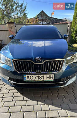 Универсал Skoda Superb 2017 в 