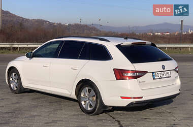 Універсал Skoda Superb 2016 в 
