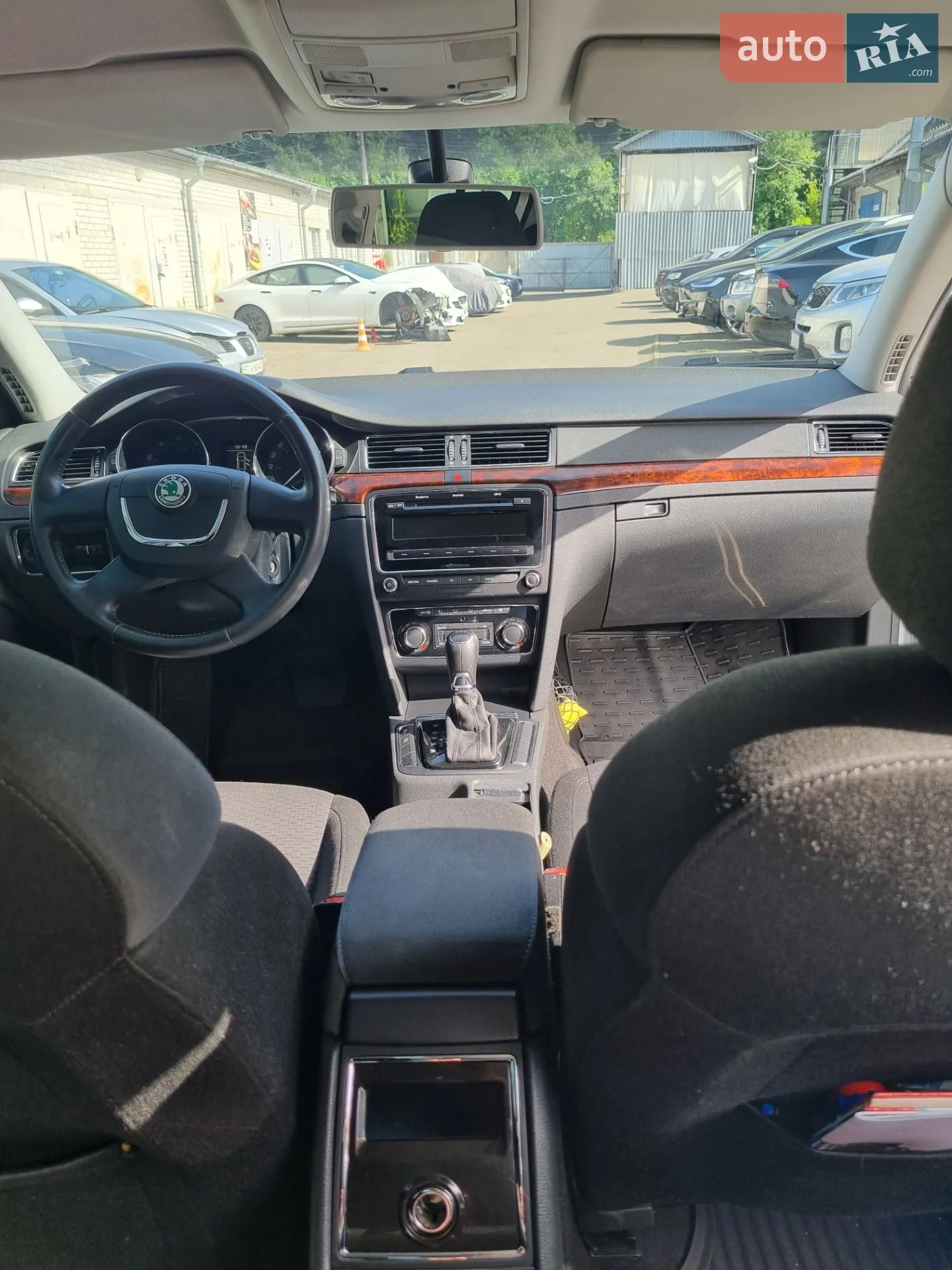 2013 Skoda Superb - мініатюра 10