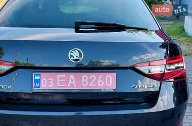 Ліфтбек Skoda Superb 2018 в 