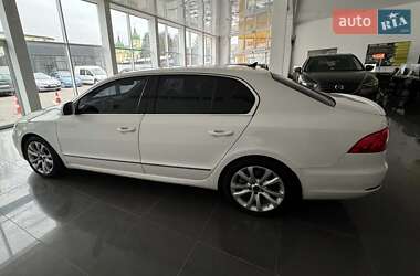 Лифтбек Skoda Superb 2013 в Червонограде