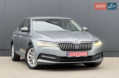 Ліфтбек Skoda Superb 2021 в Мукачевому