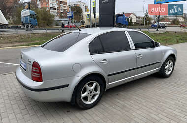 Ліфтбек Skoda Superb 2006 в Полтаві