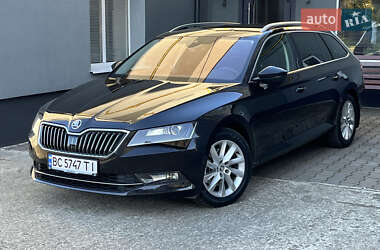 Ліфтбек Skoda Superb 2017 в Дрогобичі