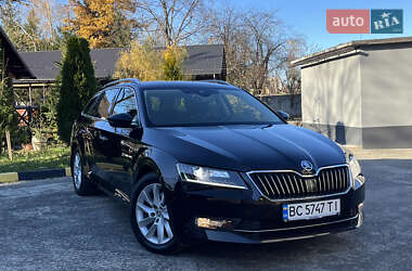 Ліфтбек Skoda Superb 2017 в Дрогобичі