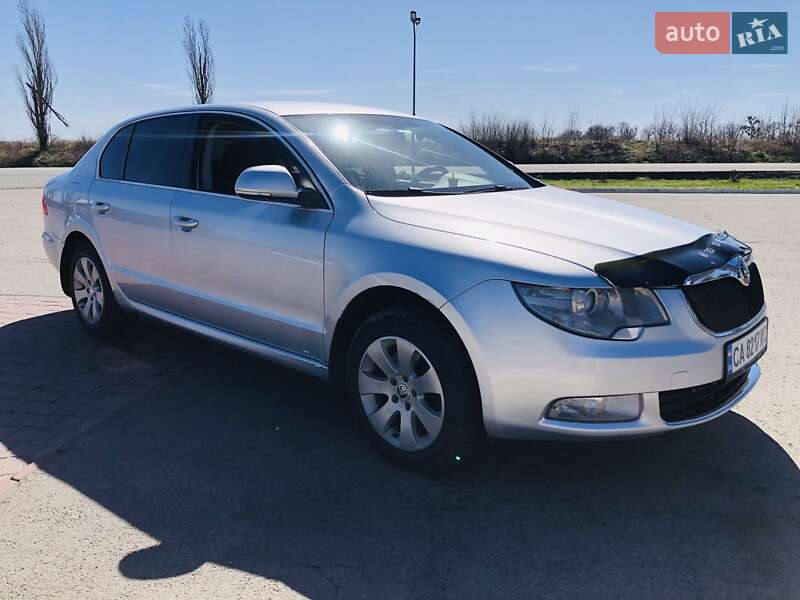 Лифтбек Skoda Superb 2011 в Новоархангельске фото 7 Лифтбек Skoda Superb 2011 в Новоархангельске