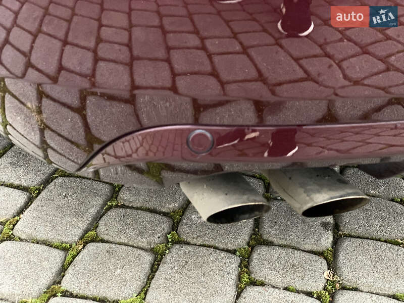 Лифтбек Skoda Superb 2012 в Мукачево