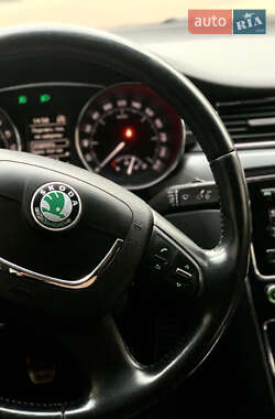 Лифтбек Skoda Superb 2012 в 