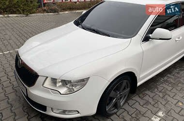 Лифтбек Skoda Superb 2008 в 