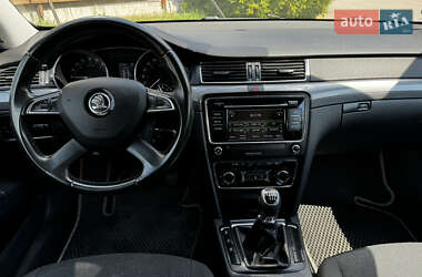 Универсал Skoda Superb 2014 в Киеве