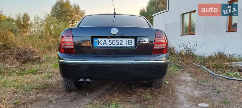 Лифтбек Skoda Superb 2006 в Боярке